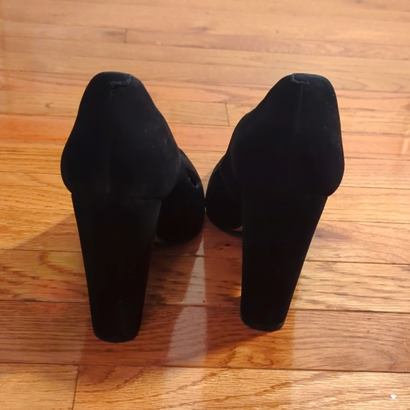 Steve Madden Prompt Black Nubuck Pumps - Picture 3 of 4